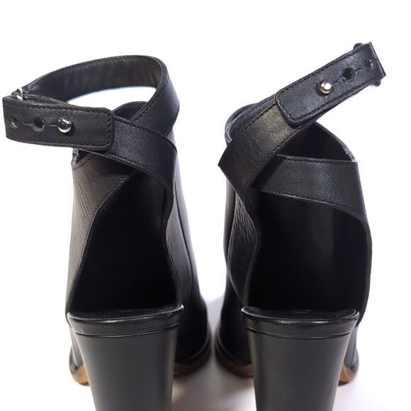 VINCE Boots Black Leather 'Joanna' Bootie Ankle Strap Womens Size 9 - Picture 6 of 10